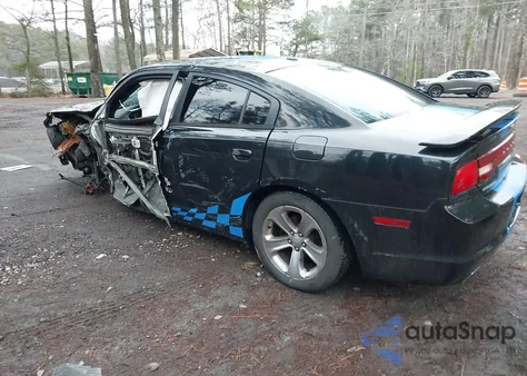 2014 Dodge Charger Sxt z USA, uszkodzony, nr VIN 2C3CDXHGXEH309218